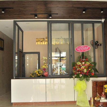 Nhã QuỳNh Hotel Rạch Gia Exteriör bild