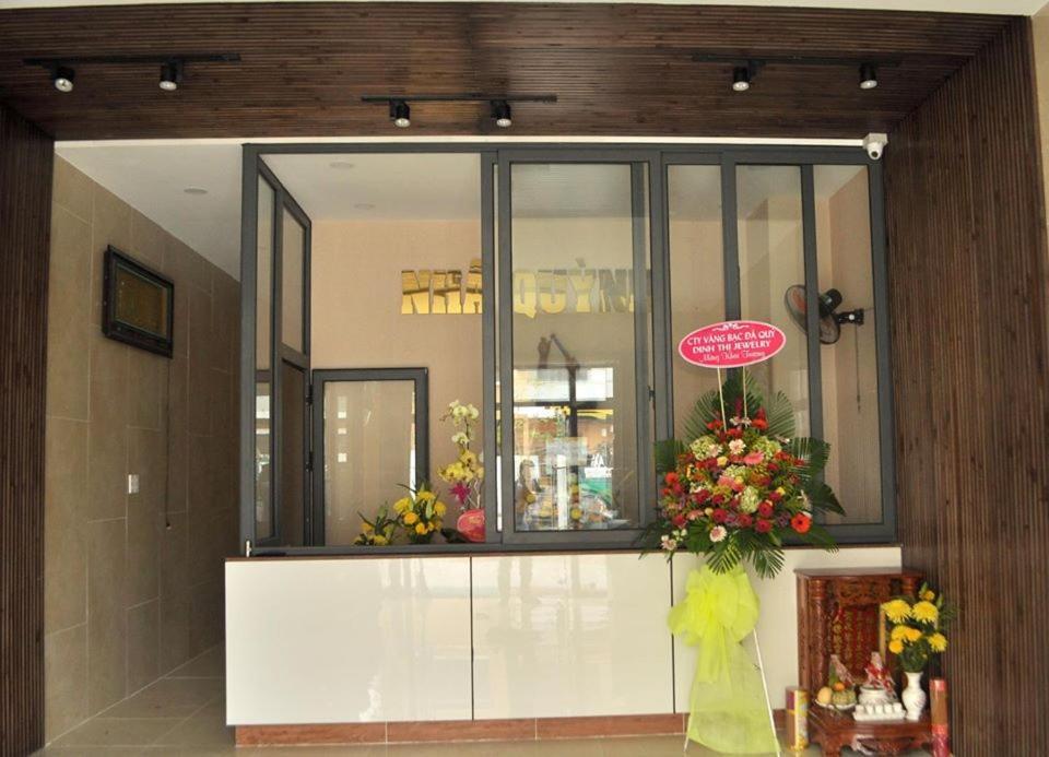 Nhã QuỳNh Hotel Rạch Gia Exteriör bild